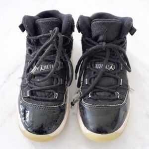 🔥 Air Jordan 11 “Jubilee” Kids | Size 1.5Y | Black | Authentic